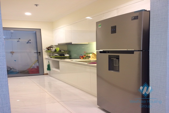 Furnished 2-bedroom apartment in Vinhomes Nguyen Chi Thanh